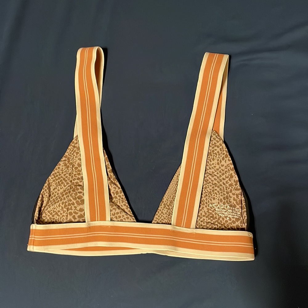 Acacia Top - Picture 2 of 3